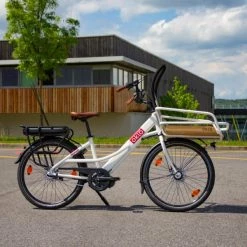 VÉLO CARGO COMPACT ÉLECTRIQUE - FAMILÉÖ 7 VITESSES BLANC -magasin vélo velo cargo compact electrique famileo 7 vitesses blanc 3 600x600 1