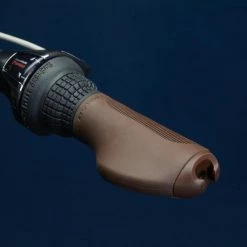 VELO DE VILLE ELECTRIQUE ELOPS 900 CADRE HAUT BLEU MARINE -magasin vélo velo de ville electrique elops 900 cadre haut bleu marine 3 600x600 1