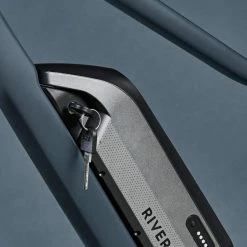 VÉLO TOUT CHEMIN ELECTRIQUE RIVERSIDE 540 E BLEU (BATTERIE GRISE) 30 VÉLO TOUT CHEMIN ELECTRIQUE RIVERSIDE 540 E BLEU (BATTERIE GRISE) -magasin vélo velo tout chemin electrique riverside 540 e bleu batterie grise 13 600x600 1