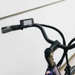 VÉLO VILLE ÉLECTRIQUE - NEOMOUV CARLINA HYDRAULIQUE - CYAN 14 VÉLO VILLE ÉLECTRIQUE - NEOMOUV CARLINA HYDRAULIQUE - CYAN -magasin vélo velo ville electrique neomouv carlina hydraulique cyan 5 600x600 1