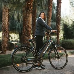 VÉLO VTC ÉLECTRIQUE VIENA CADRE BAS -magasin vélo velo vtc electrique viena cadre bas 3 600x600 1